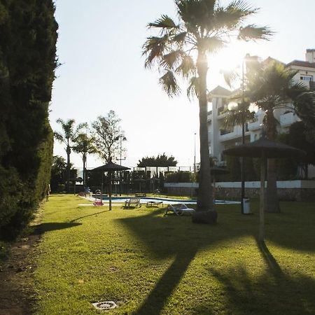 Cozy Apartment Banús Marbella Exterior foto